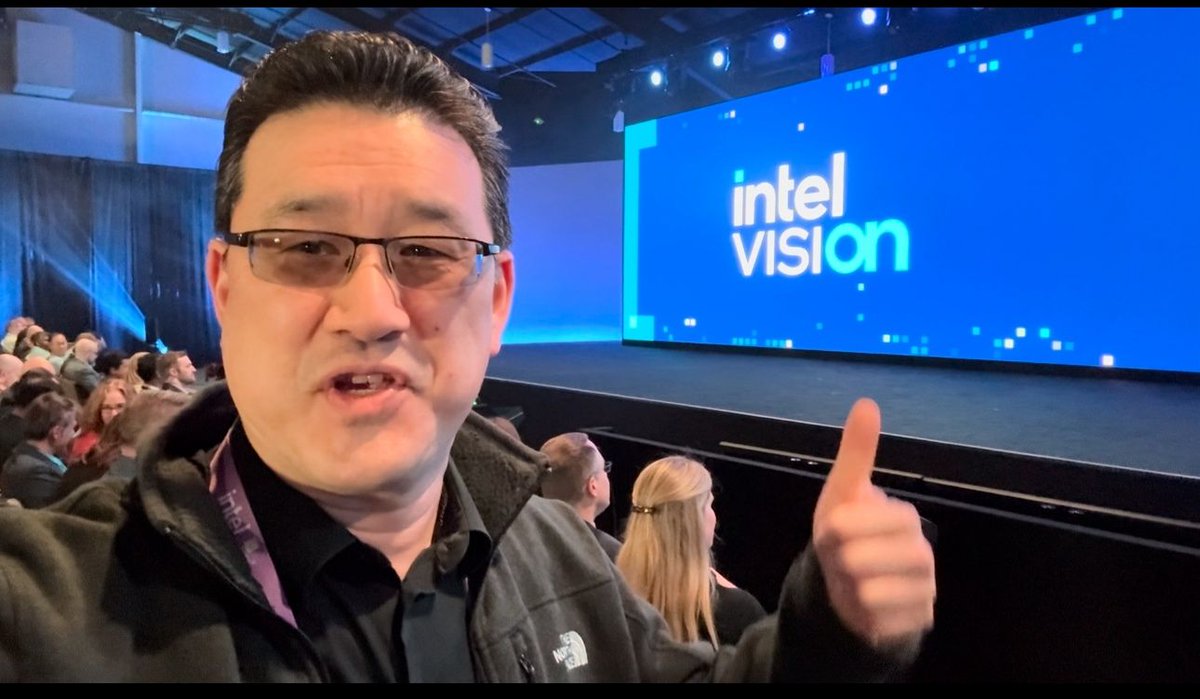 Yes, @neXt_Curve is kicking off Day 1 of Intel Vision here in Phoenix, AZ with a ton of my analyst buddies. I’m looking forward to sharing takes and insights from the event. Christoph Schell, CCO of Intel is getting things started. Surprise, surprise, it’s all about…