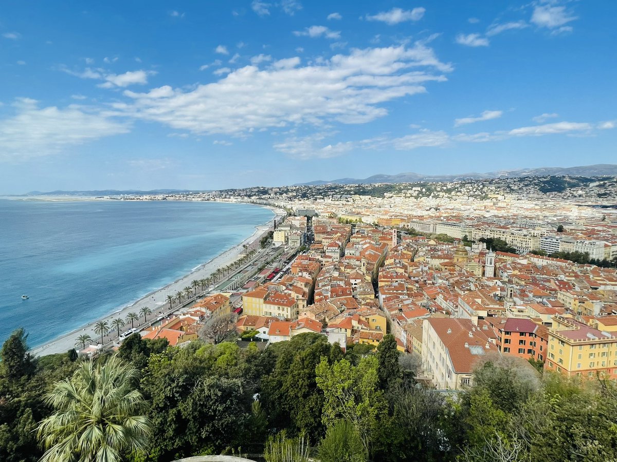 🛫Bye bye beautiful Nice ! Great Job Eric Gilson @ircaninstitute for organizing this amazing #EMBOaging @EMBO workshop meetings.embo.org/event/24-aging with @BardinLab, @George_Garinis, Vera Gorbunova, Eiji Hara & myself #ageing #longevity #immunosenescrnce #development #senescence