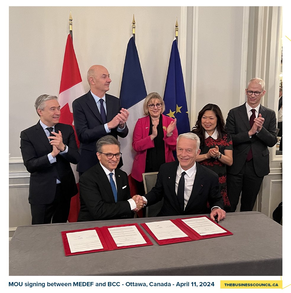 Plus tôt dans la journée, notre PDG @GoldyHyder et @PatrickMartin_1, président @medef, ont signé un accord de partenariat. Nous travaillerons ensemble pour renforcer les liens économiques entre 🇨🇦-🇫🇷, promouvoir les avantages de #AECG, et en lançant un dialogue entre les PDG.