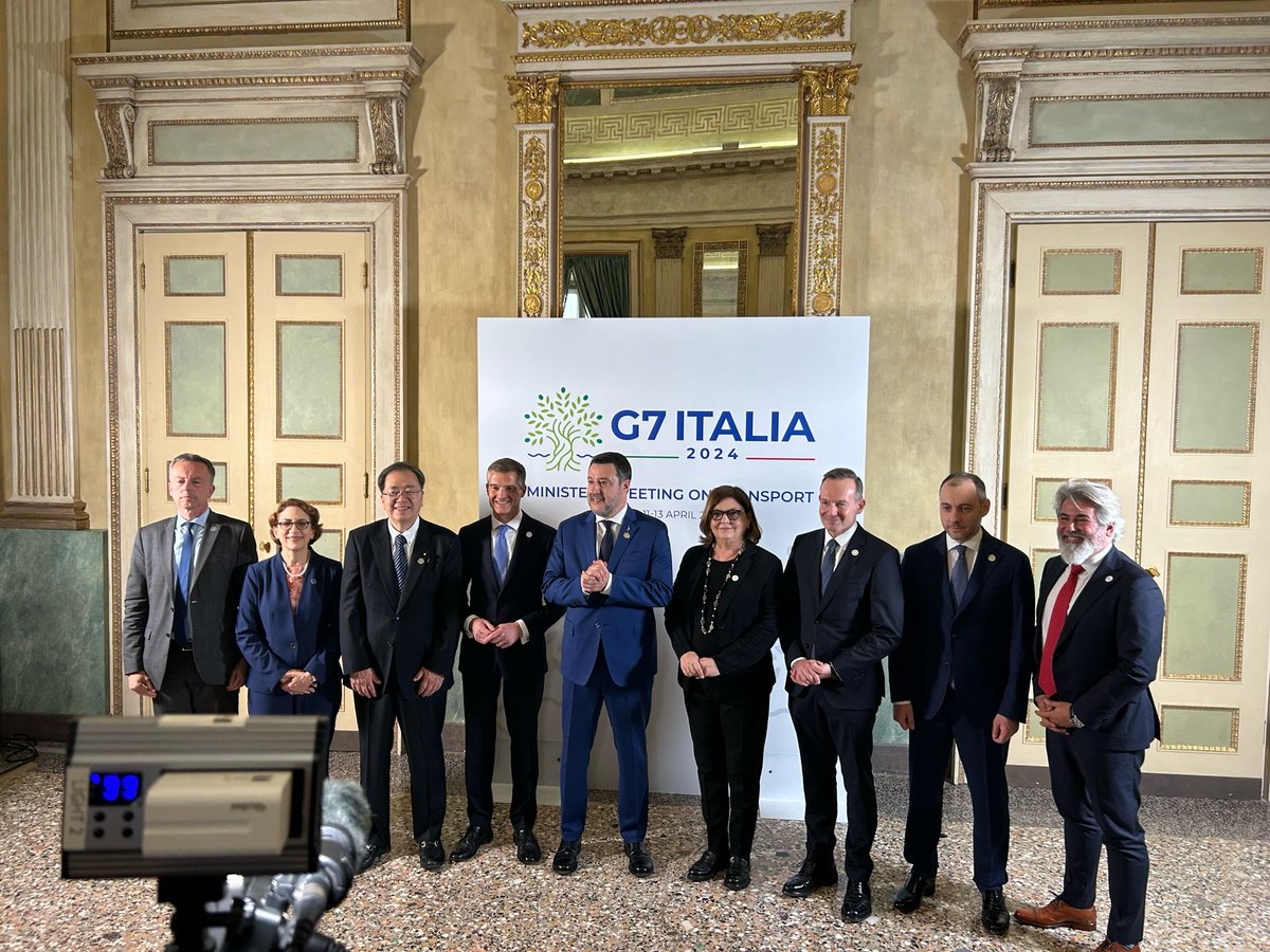 Took part in @G7 Ministerial Meeting on Transport Special Session on Ukraine. I shared details of the recent attacks on Ukraine’s energy infrastructure, our recovery strategy and our urgent restoration needs. We also discussed Ukraine’s transportation priority needs. We are…