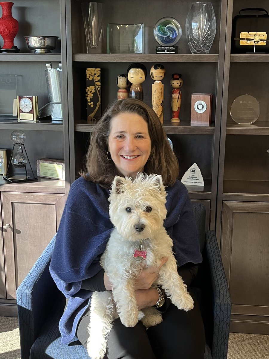 Being a Congressional pup is a paw-some life. Happy #NationalPetDay! 🐕