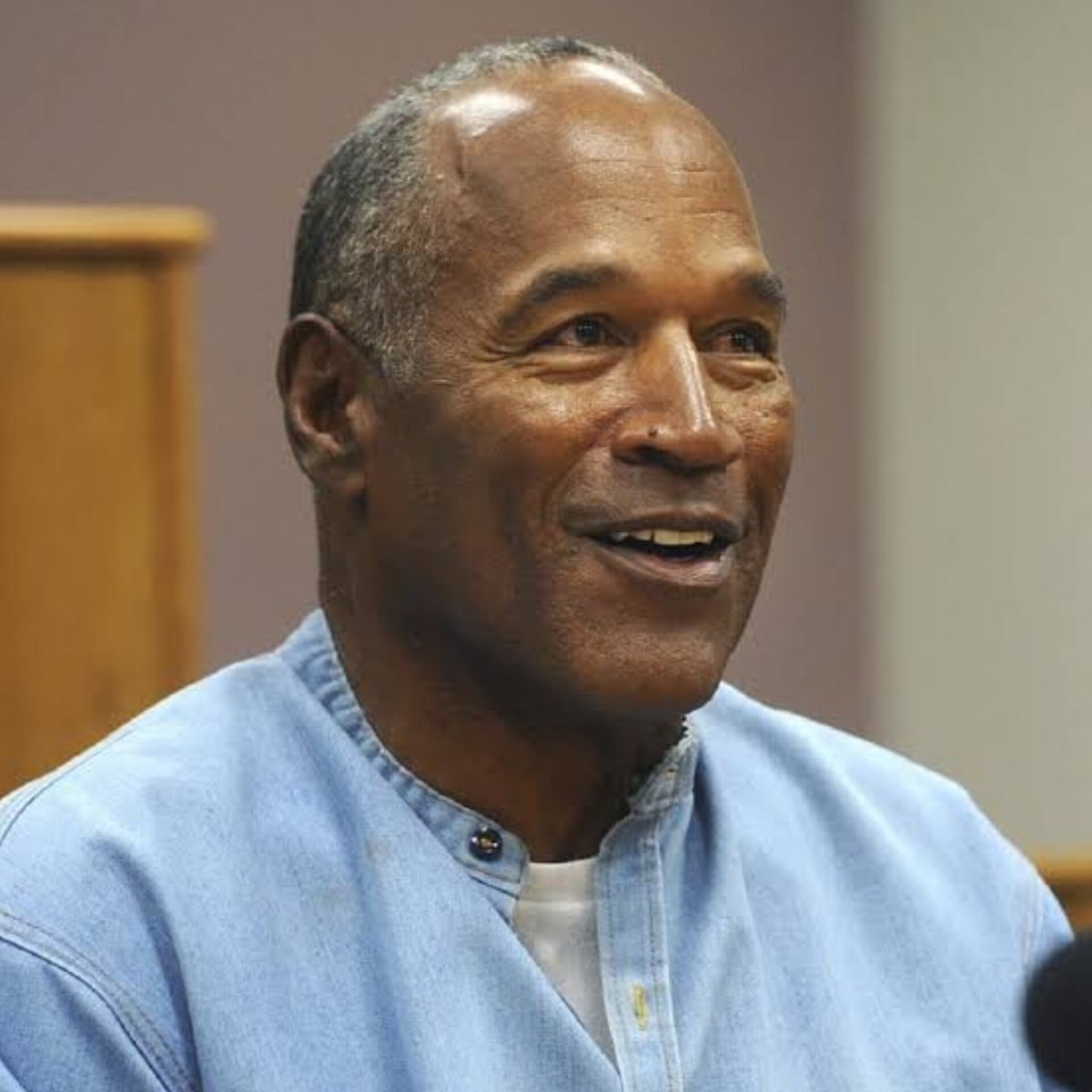 Former football star OJ Simpson, acquitted in the 'trial of the century,' has passed away at 76. His life was marked by fame, controversy, and legal battles.

Read more on shorts91.com/category/sports

 #OJSimpson #TrialOfTheCentury #RIP