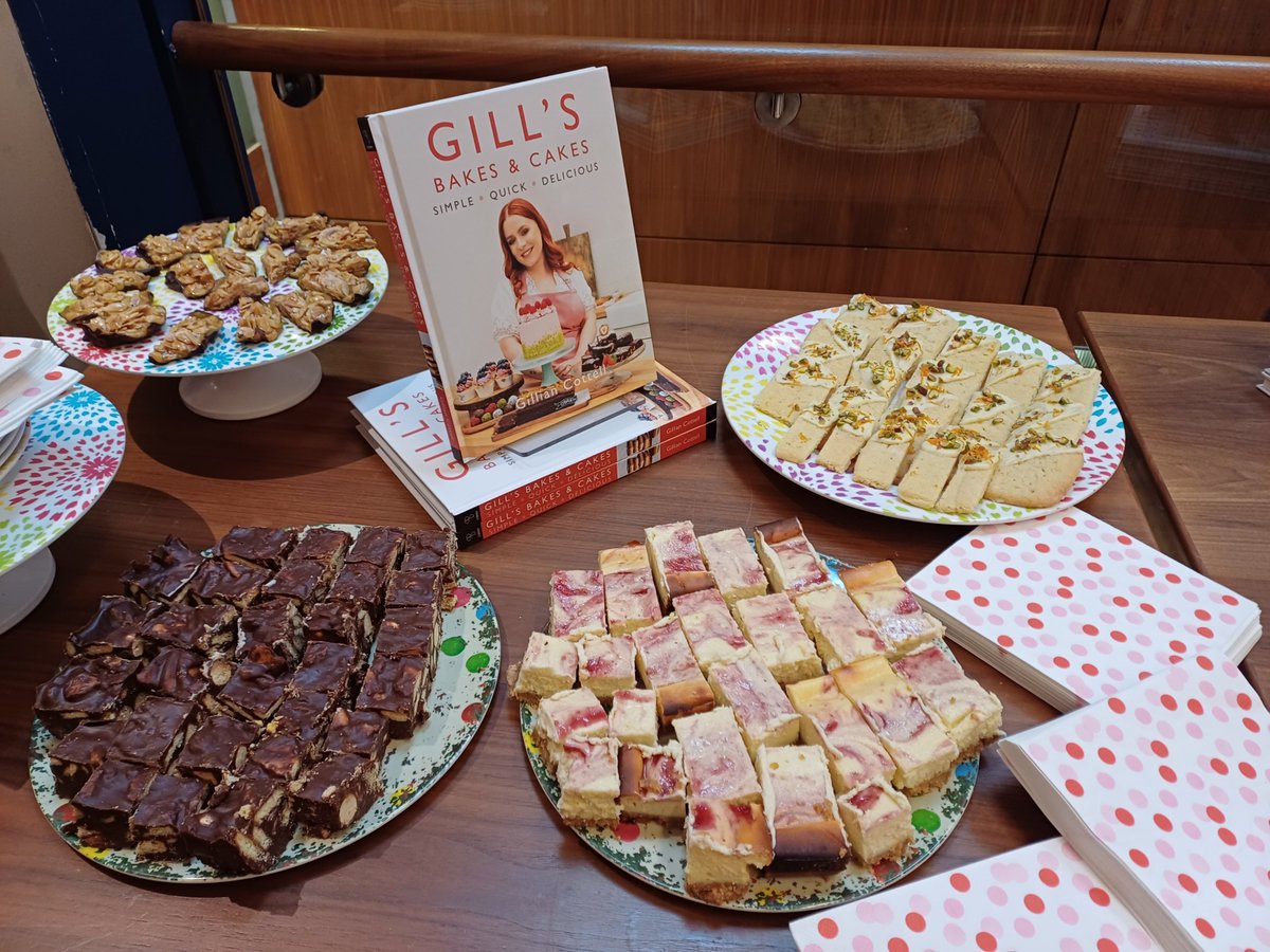 Delicious treats made by Ivan and family to celebrate the launch of Gill's Bakes & Cakes this evening at @DubrayBooks #GraftonSt! 🍰