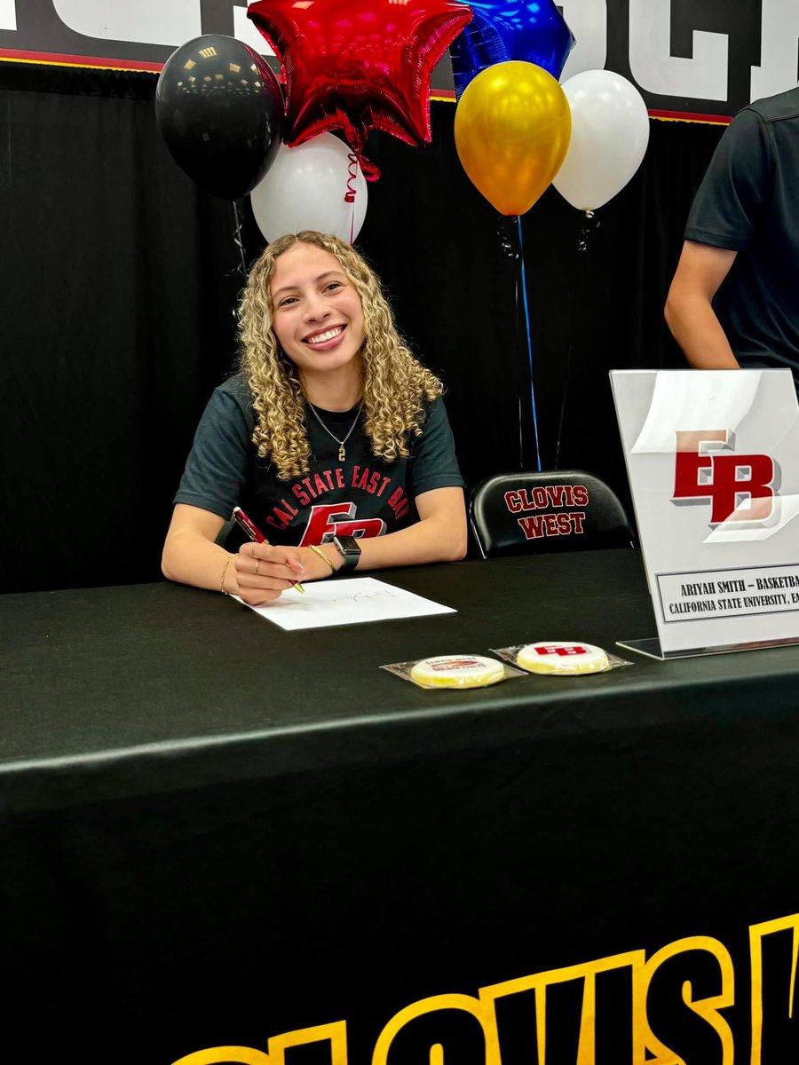 Let’s officially welcome Ariyah Smith to our Pioneer family‼️ 🖊️

#BuildTheBrand