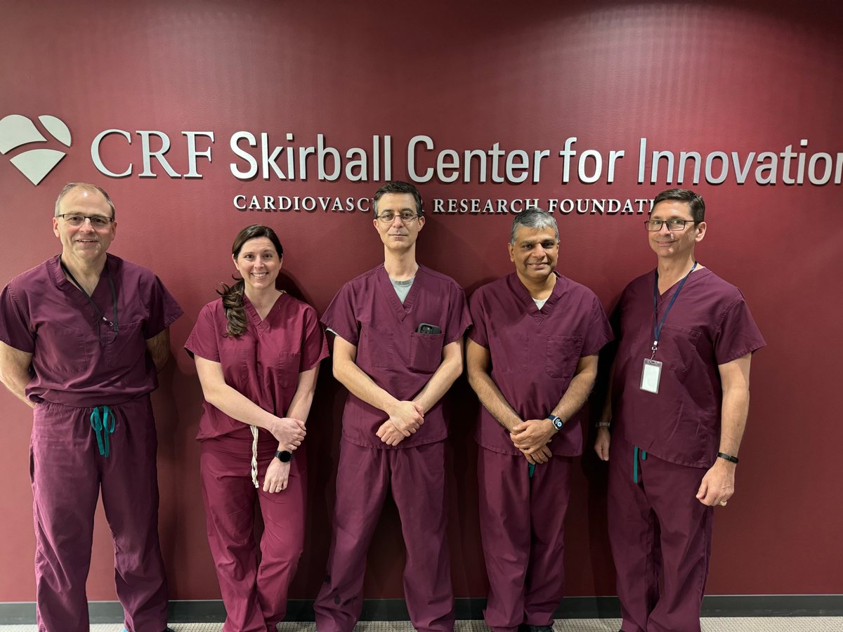 Congrats @umassmemorial for completing training with the #AccuCinch System for the CORCINCH-HF #clinicaltrial for #heartfailure patients. Thanks Drs. Vaikom Mahadevan and @nkakouros, and RN Kylie DAmore for participating! #CardioTwitter