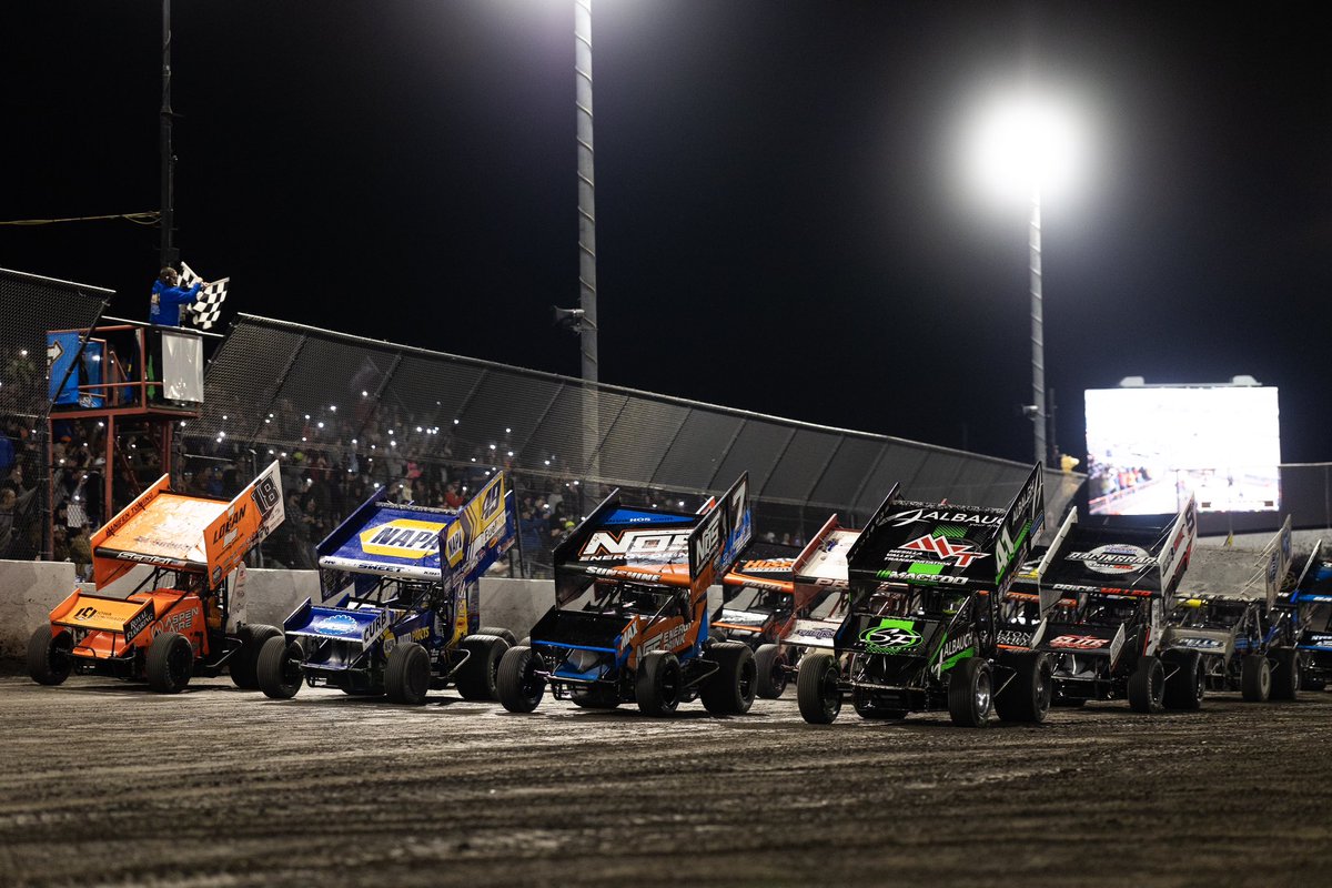 The World of Outlaws @NosEnergyDrink Sprint Cars make one appearance in both Kentucky and Indiana in 2024, and they’re both next weekend! 🗓️ 4/19: @PaducahRaceway 𝗧𝗜𝗫 🎟️: bit.ly/3ViHkPo 🗓️ 4/20: @TSS_Haubstadt 𝗧𝗜𝗫 🎟️: Call (812) 768-6025