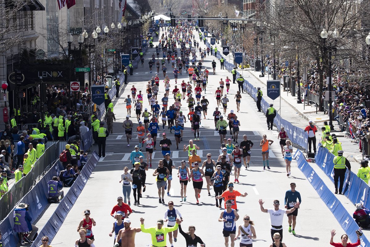 Monday, ESPN platforms present live, multiplatform coverage of the 128th @bostonmarathon 👟 Telecast on ESPN2 & @ESPNDeportes 👟 Simulcast on @ESPNPlus for the 1st time 👟 Reports to air on @SportsCenter & various ESPN studio shows More: bit.ly/3xqDv0w