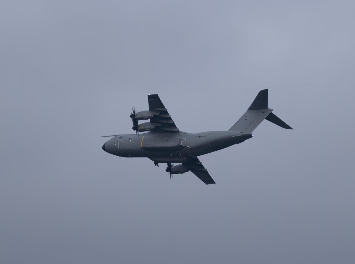 An A400 over Cley Hill tonight, nice to the SPTA getting a drop..