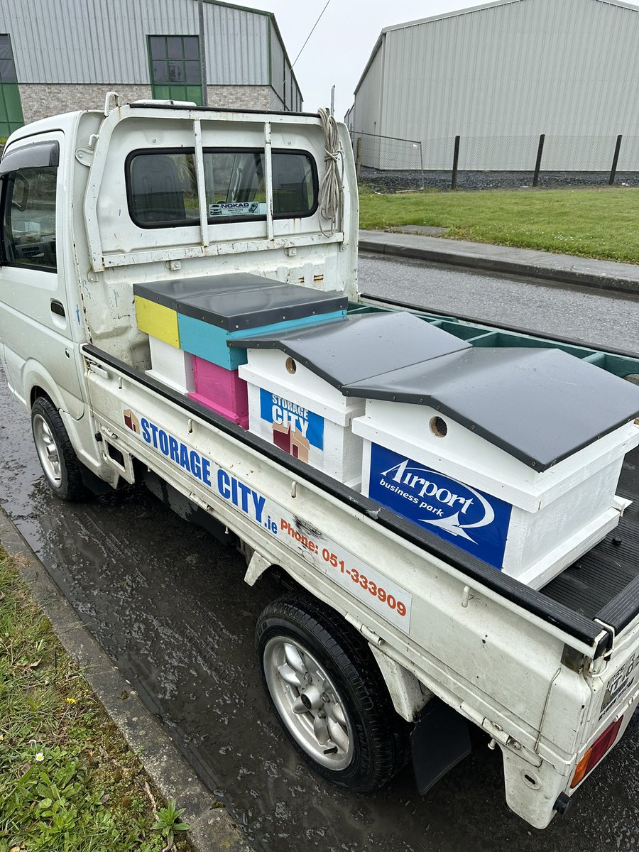 Very happy to be setting up a new apiary in collaboration with Storage City at the Airport Business Park in Waterford. 

Still very wet under foot, hopefully the weather turns next week in the Sunny South East.

#waterford #waterfordairport #bees #irishbees