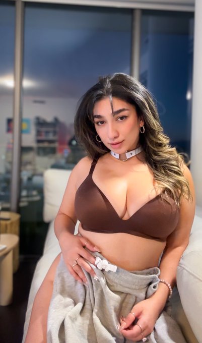 RT to make your ex jealous https://t.co/2Q5d3BjLgR