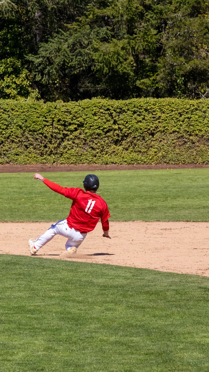 mhccadvocate's tweet photo. MHCC Sports Update: Baseball battled Linn-Benton, Softball soared against Clackamas. Despite ups and downs, both teams give their all. Details below. 

Softball Story: https://t.co/ny8JVRdtQA

Baseball Story: https://t.co/VSIZs6C9D9

#MHCC #Sports https://t.co/n71EIkXZs4