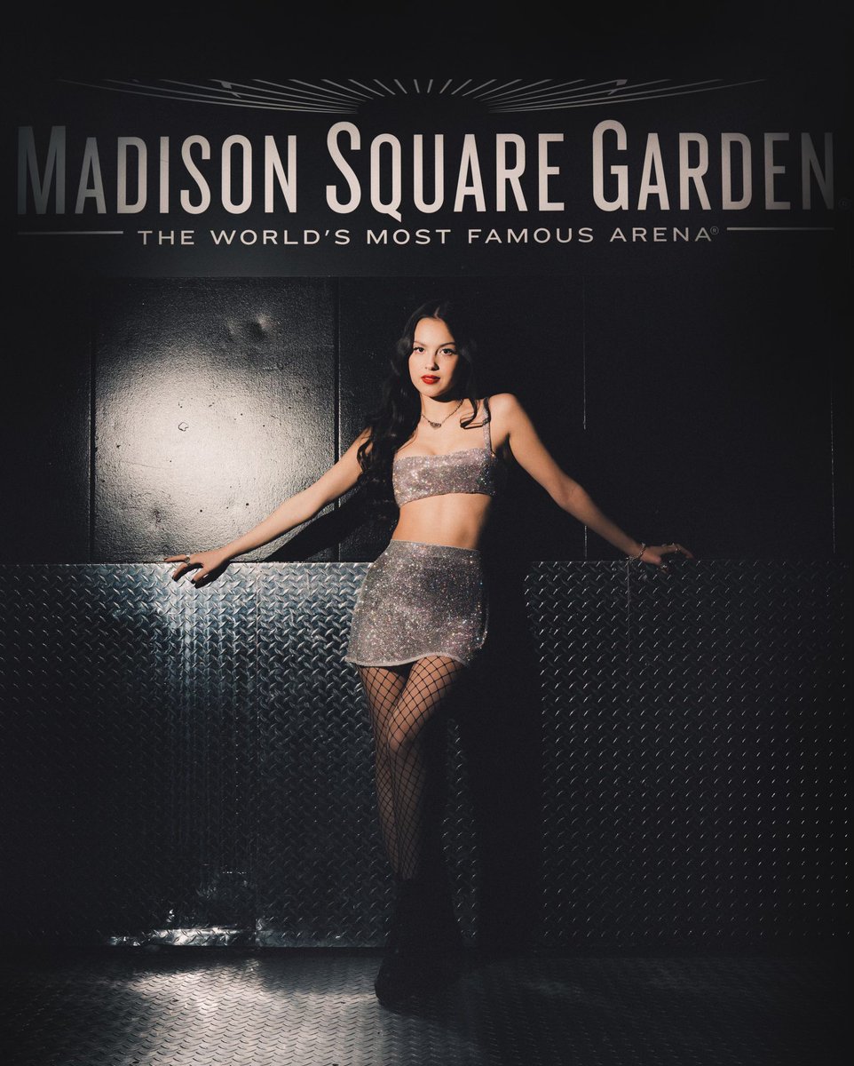 TheGarden tweet picture