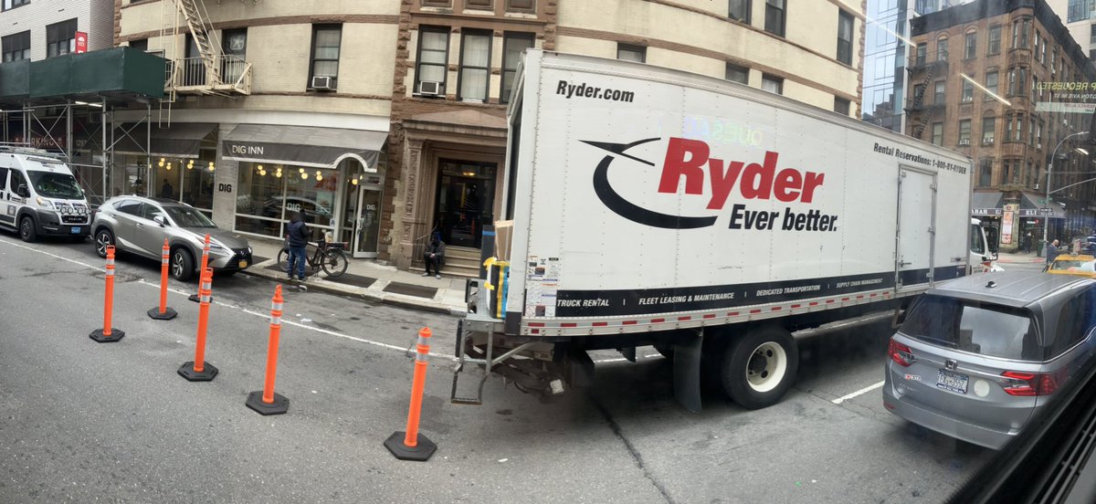 The way @amazon treats NYC streets is lame.