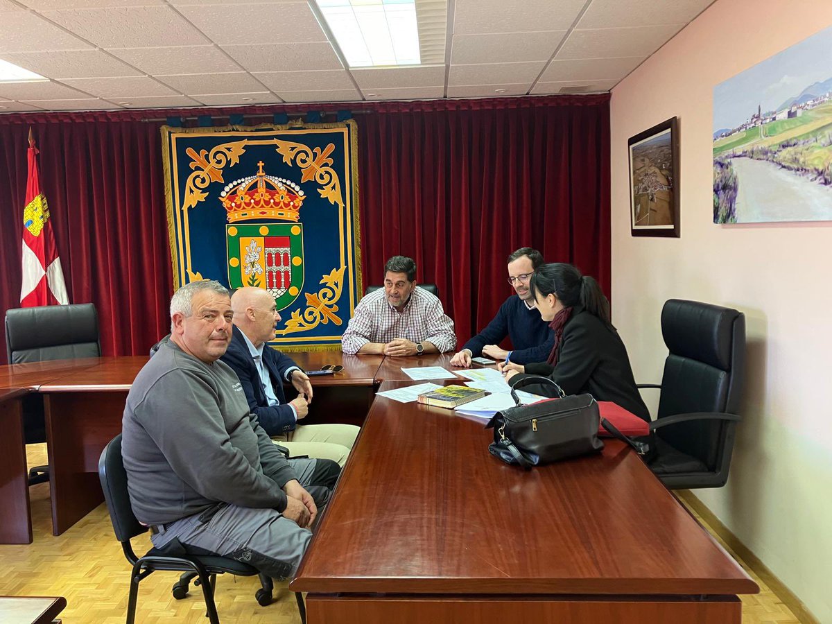 🏭 El diputado de Desarrollo Económico, Óscar Moral ha visitado los municipios de Carbonero El Mayor, Cantimpalos, Valseca y Sanchonuño para conocer el potencial de sus zonas industriales
