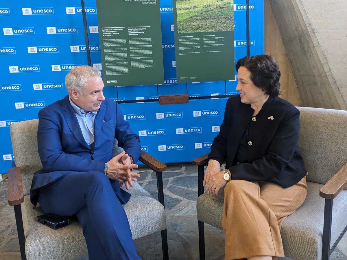 Fruitful meeting with the @USUNESCO Ambassador Jean Manes. 🇺🇲 Their strong commitment to #creativity and #heritage will be vital as we work to establish #culture as a stand-alone goal! It is a pleasure to have you back at @UNESCO 🏛️