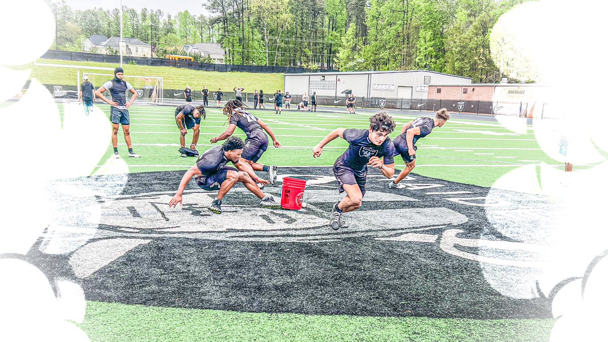 Guys were flying around this morning!! 💨👀💨 #RaiderNation  @Raiders @AthleticsEP @cjhirsch4 @VanSpence10 @coachruss23 @BJacobsonFBall @RecruitGeorgia @NwGaFootball @MattDeBary @RustyMansell_ @BALLERSCHOICE1 @ChadSimmons_ @ErikRichardsUSA @jwindon35 @lukewinstel @NEGARecruits