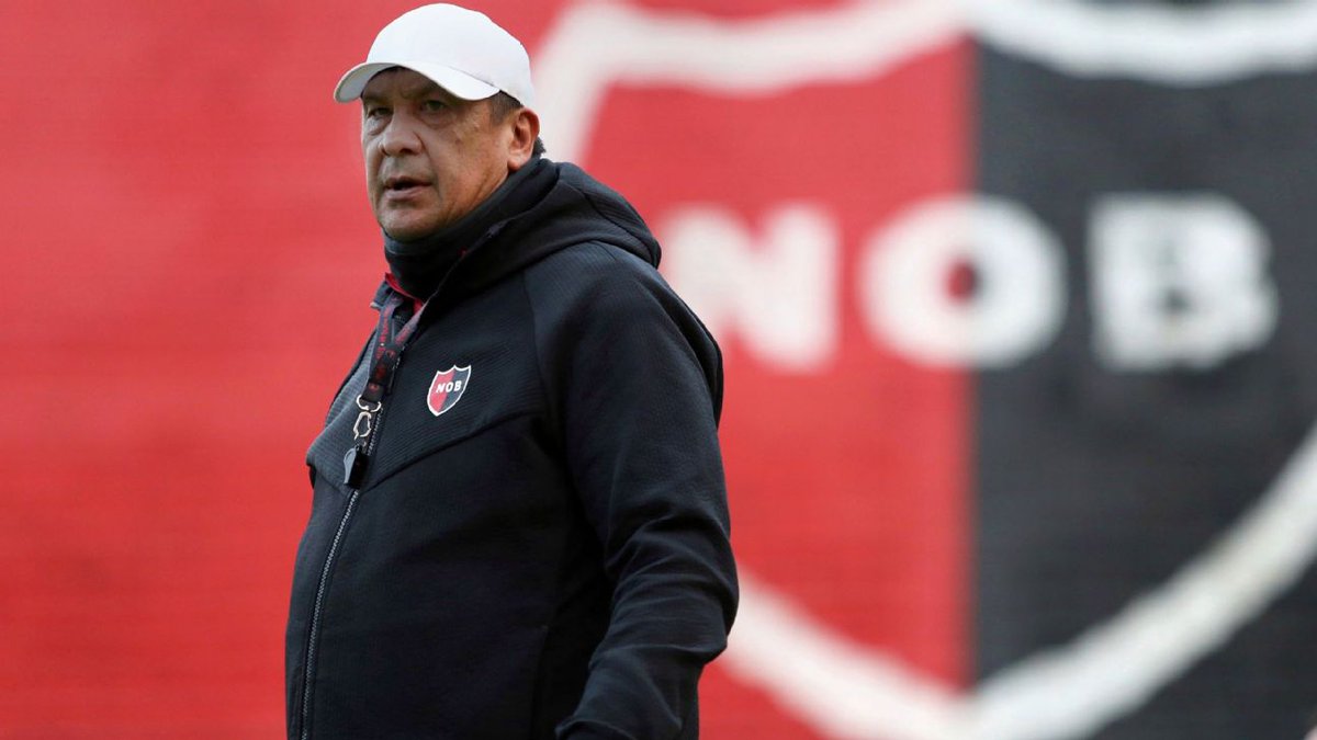 Former Newell's manager Germán Burgos has been sacked by Spanish TV station Movistar for making a derogatory comment about young Barcelona star Lamine Yamal.