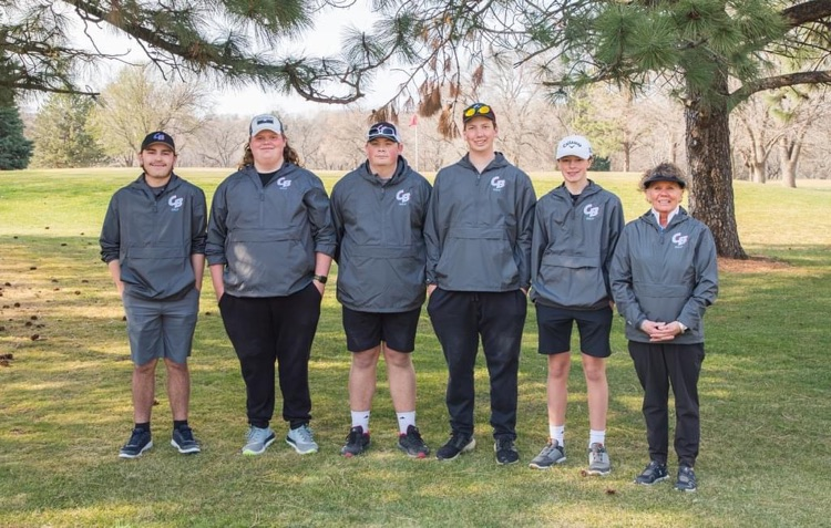 Congratulations to the Cedar Bluffs/Mead golf team placing 4th out of 14 teams at Leigh yesterday! Colby (Mead) won the tournament shooting a 78. Carter Eiring paced Cedar Bluffs with a 91, just 4 strokes out of placing.