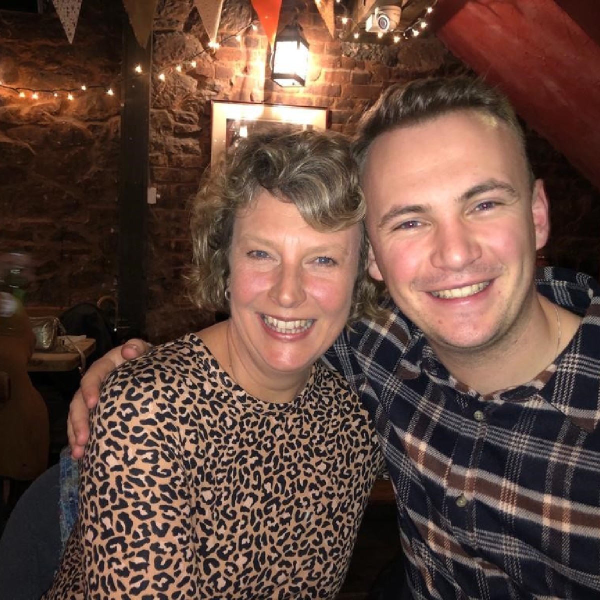 BreastCancerNow's tweet image. "I am running #LondonMarathon to raise funds to help increase awareness of how to spot the signs of breast cancer early..." - Harry

Apply for a 2025 @Londonmarathon place with #TeamNow today.

breastcancernow.org/get-involved/s…