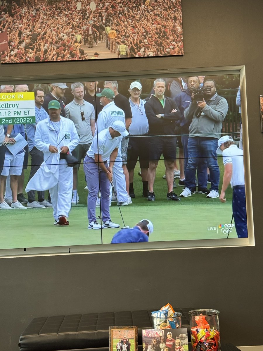 I see ya ⁦@RickHenry10⁩ -Hoping Rory’s putting skills will rub off on you !!