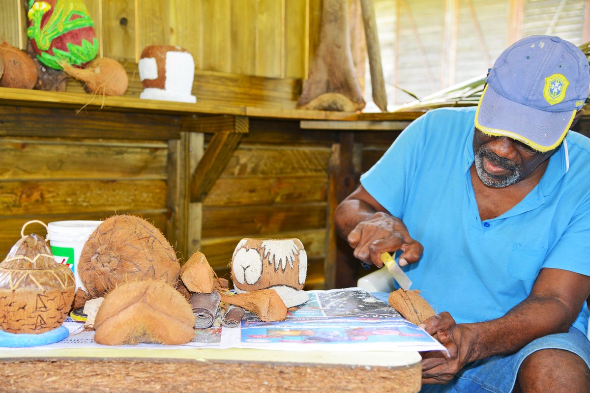 Interested in cultural experiences? Explore, learn, and be inspired by the incredible world of #coconuts and their enduring impact on the culture and history of #Seychelles 🥥 The Coconut Wood Museum, or 'Mize Koko' looks forward to welcoming you! sey.chell.es/special-intere…