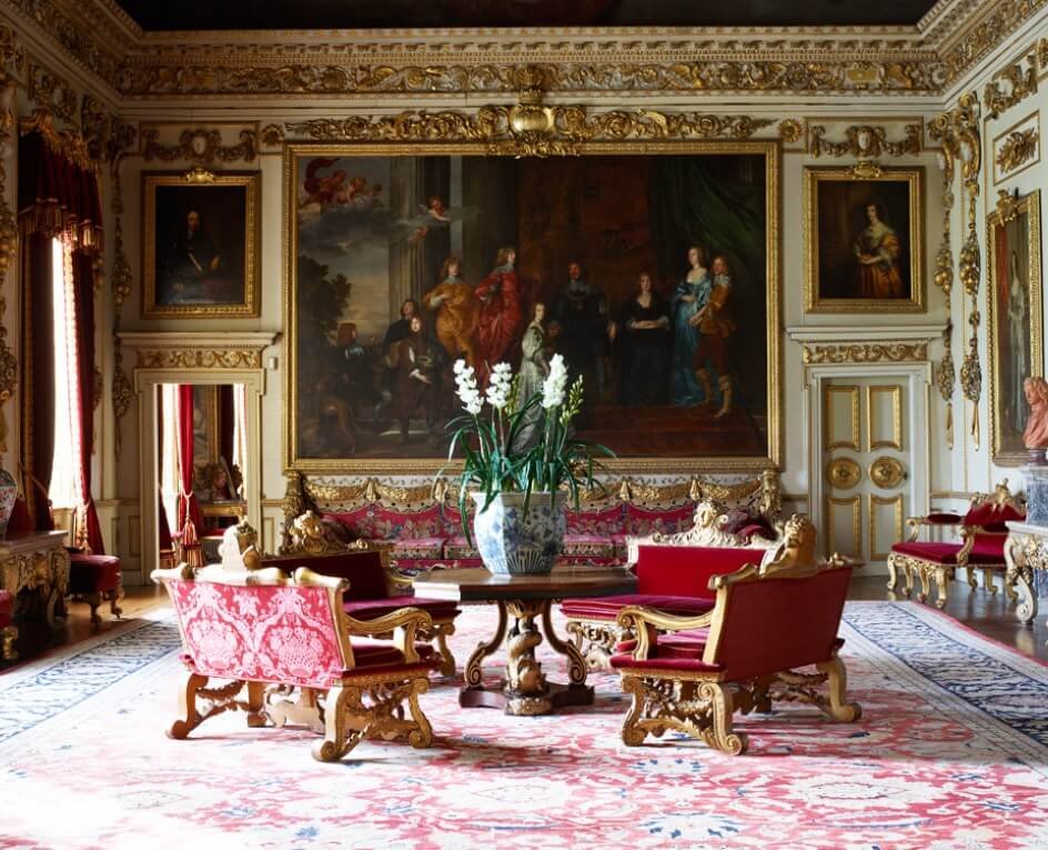 Once again, Queen Charlotte's throne room is played by the Double Cube Room at Wilton House, with Anthony van Dyck's 1635 portrait of the 4th Earl of Pembroke and his family, his biggest canvas. The Tate has a fascinating look at the work's messy dynamics: tate.org.uk/tate-etc/issue…