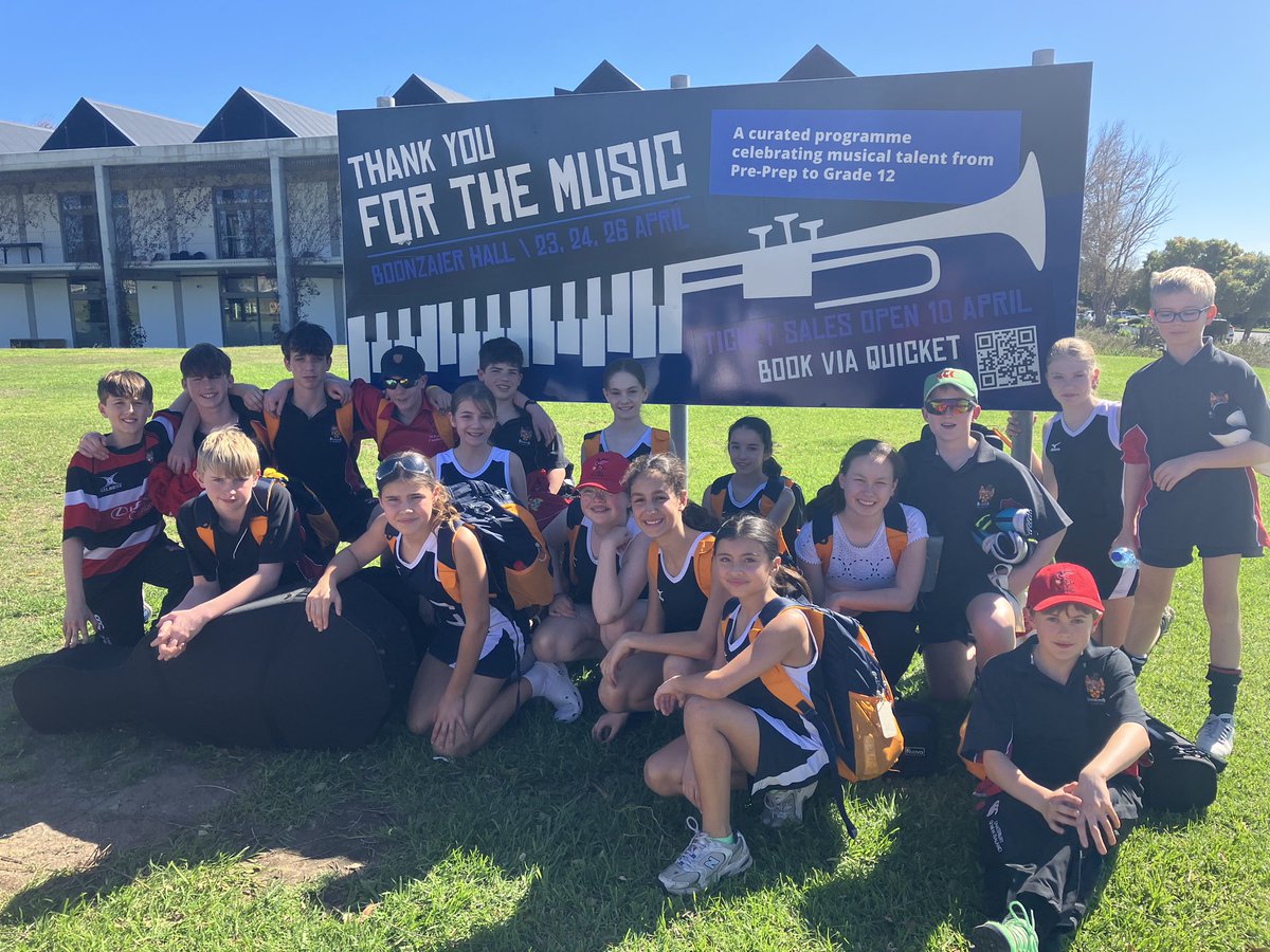 StFaithsSA's tweet photo. Final sporting fixtures took place with wonderful hosts at Somerset College (pics to follow in a few days). A tasty braai cooked by their chefs for us all to enjoy alongside some super musical performances. #tourmusicfinale #SAchefsdoameanbraai #parentsloveahashtag https://t.co/XPYTmZVnms