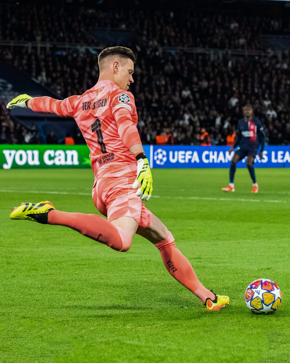 Great team effort, a big win. 🦾 Thank you for traveling and supporting us last night! 🔵🔴 Now let’s charge batteries quickly for Saturday’s match in Cadiz.