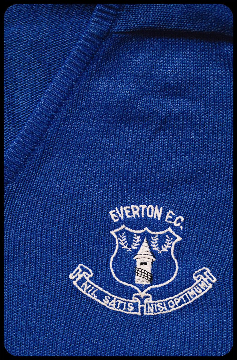 Retro Everton v-neck sweater 🔷