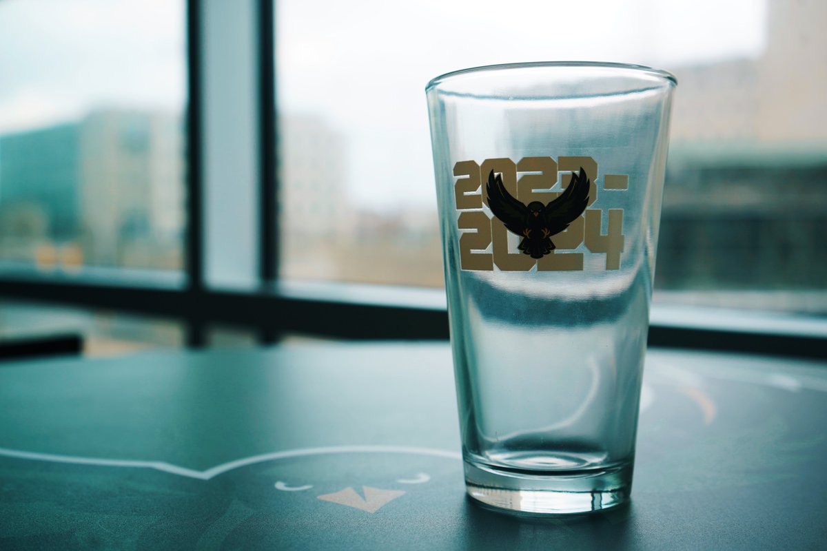 CHEERS TO YOU 🍻 Don't forget to buy your commemorative 2023-24 Knighthawks pint glass, thanks to our friends at @Win_with_DASH! Buy now: rochesterknighthawks.com/auction