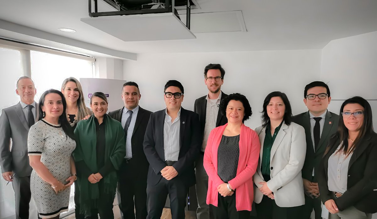 GQSPColombia's tweet photo. Compartimos los avances de nuestra fase inicial, incluyendo hallazgos preliminares obtenidos de la interacción con actores clave para el sector #Fitoterapéutico.
@MincomercioCo @SuizaColombia @Col_Productiva, ratifican su compromiso para apoyar el desarrollo de la bioeconomía 🇨🇴. https://t.co/KJ8qMOKjnI