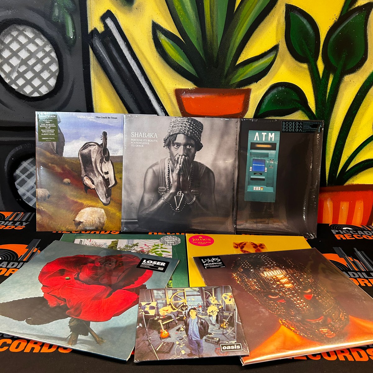 Some great new releases this week. Here are just a few to choose from! Click here for the pick of this weeks new albums: piccadillyrecords.com/counter/featur… And here for the singles: piccadillyrecords.com/counter/featur…