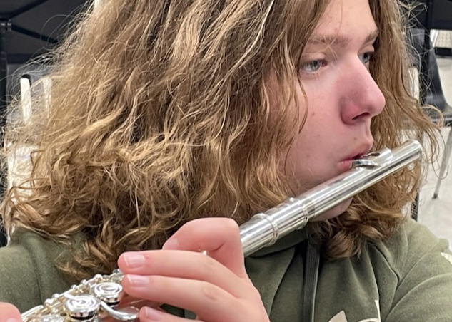 BRAINY VIRTUOSITY. Audiences enjoyed amazing performances at the 14th annual LCS Middle School Band and Orchestra Festival. The showcase for musicians at East Lee, SanLee and West Lee highlighted artistry — and other ways music education helps students thrive. #LCSthrive