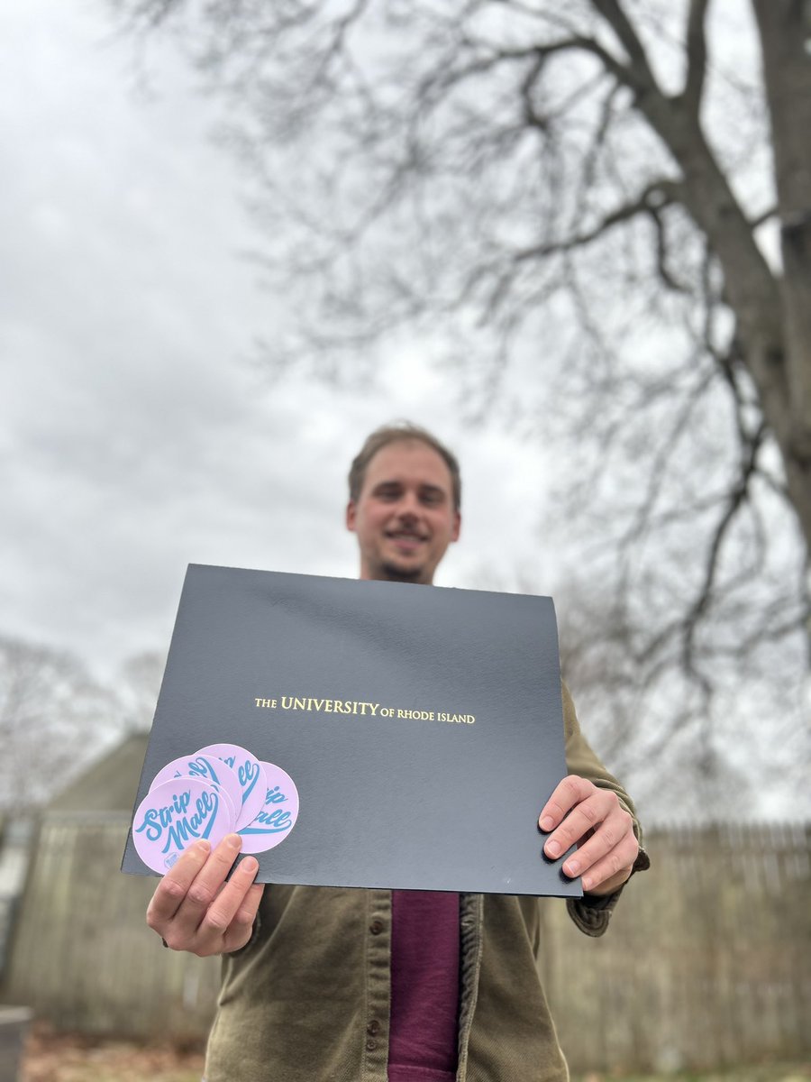 STRIP MALL tweet media