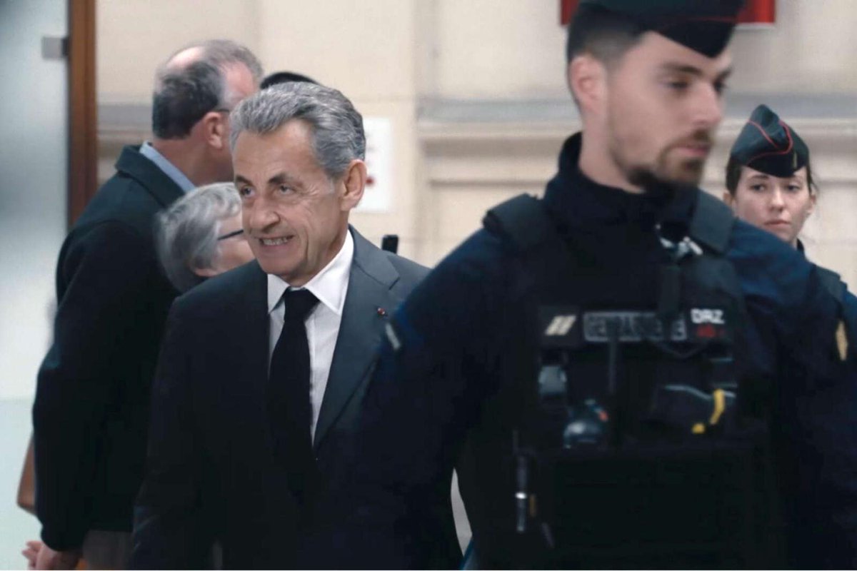 📺 Une supercherie pour blanchir l’ex-candidat Sarkozy a fait un flop, révèle “Complément d’enquête” 👉 “Opération Sauver Sarko, le grand fiasco”, ce soir sur France 2 telerama.fr/television/com…