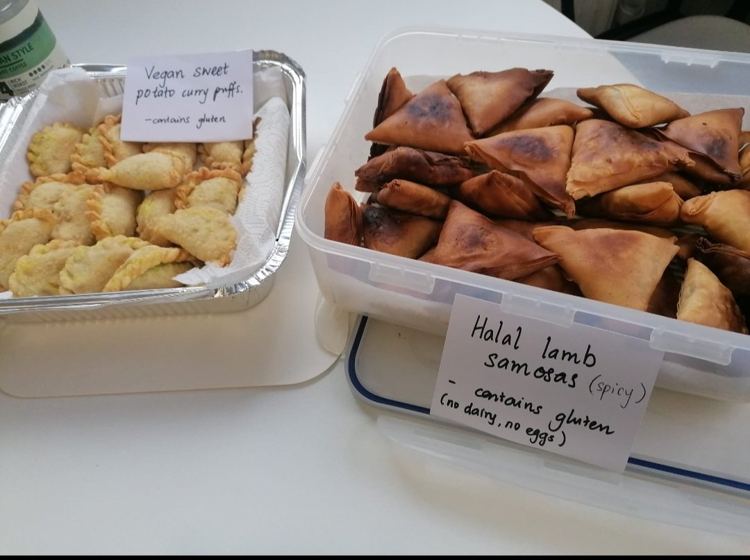 heidi_ed's tweet photo. I'm away, so it was down to Elisha my #PartnerInCake to do #TeaAt3 for the ED @WhitHealth and she single handedly made a #Feast for #Eid2024.
Steamed sticky rice and pandan custard cakes, milk cookies, halal lamb #Samosas and #Vegan sweet potato curry puffs.
#EIDMubarak https://t.co/Sd0eES3U7J