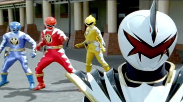 SpaceKitaaRiSE's tweet image. “First teaser for ‘SONIC 3’ at #CinemaCon reveals Sonic, Tails and Knuckles facing off aganist Shadow”