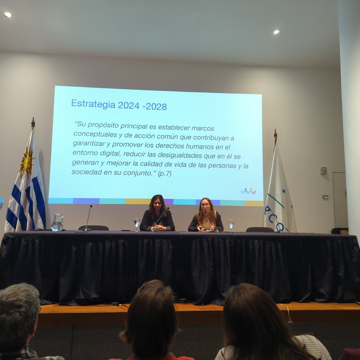 Ahora las grandes de Virginia Alonso (DINATEL- MIEM) y @CamiGottlieb (@Psicopedag_uy - @UCUoficial ) presentando los principales puntos de la nueva estrategia uruguaya de #ciudadaniaDigital (2024-2028)