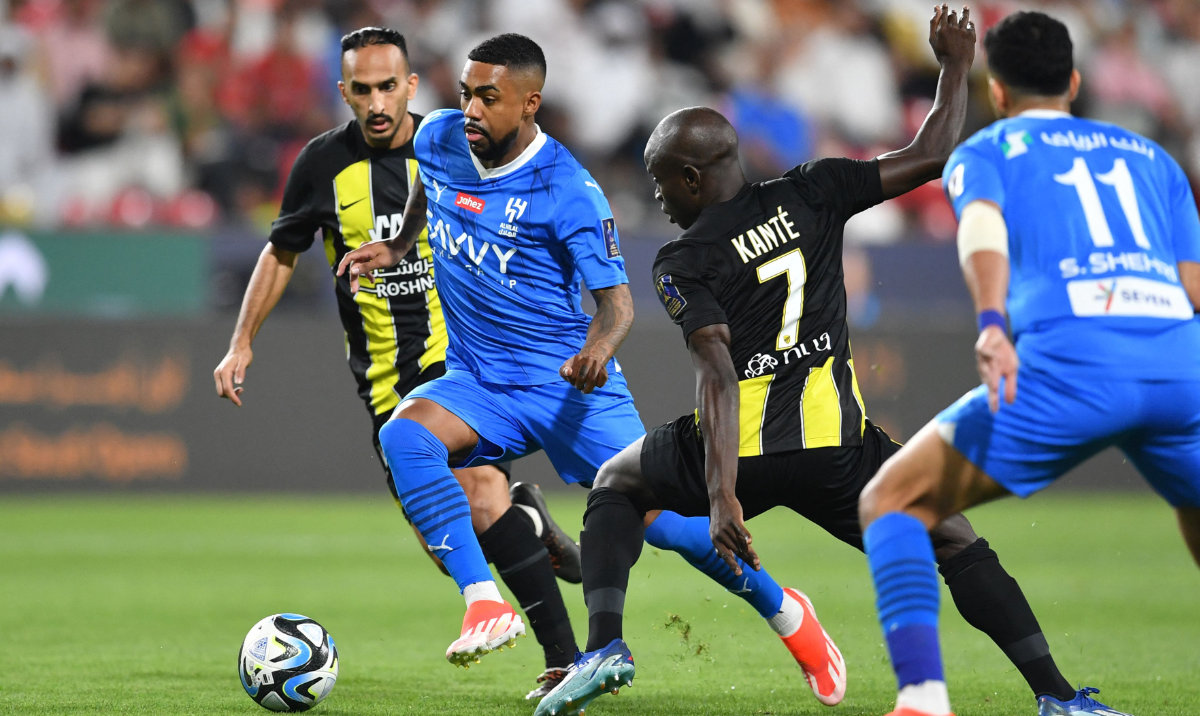 .@Alhilal_EN beat @ittihad_en 4-1 in the final of the @SaudiSuperCup to stay on course for an unprecedented quadruple. #DiriyahSuperCup arab.news/puphe