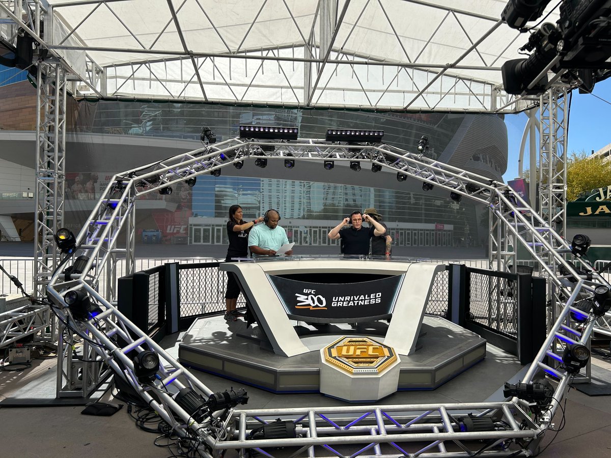 📍 @espnmma is live from Las Vegas ahead of Saturday's #UFC300 mega-event Check out a behind-the-scenes look at the Octagon set outside of @TMobileArena where 'Road to UFC 300,' 'Good Guy/Bad Guy' & more programming are being captured Schedule: bit.ly/4aL2VFb