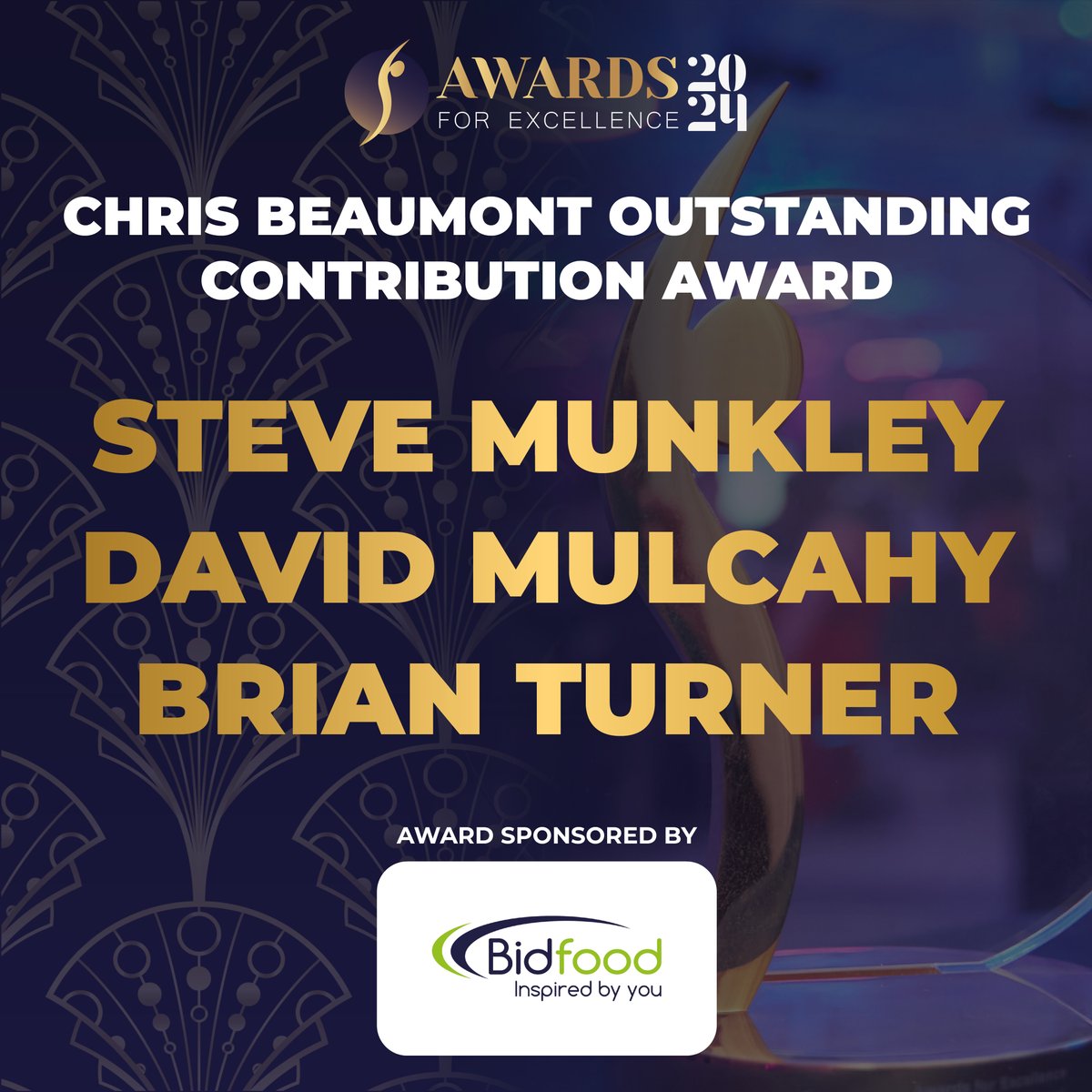 ✨ CHRIS BEAUMONT OUTSTANDING ACHIEVEMENT AWARD ✨

And the winner is…Brian Turner, David Mulcahy and Steve Munkley! 🏆

A huge congratulations and thank you to @BidfoodUK for sponsoring this Award 👏

#SpringboardAwards #Springboard #Hospitality