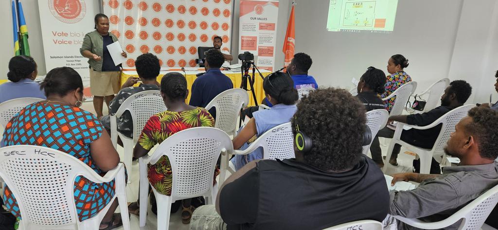 solsmasi's tweet photo. Media briefing with Solomon Islands Electoral Office as Solomon Islands gears up for polling day on 17 April 2024
@ginakekea https://t.co/H6Du99DDYJ