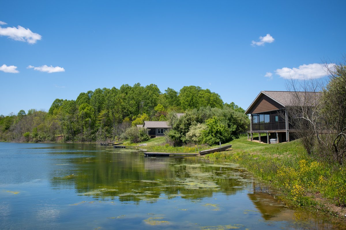 Looking for a cabin to rent in southeast Ohio? How about one with complimentary animal safaris, fishing & boating, and private hiking trails? The Straker Cabins at The Wilds have everything you need for the ultimate mini-getaway. Book yours soon at thewilds.org/cabins