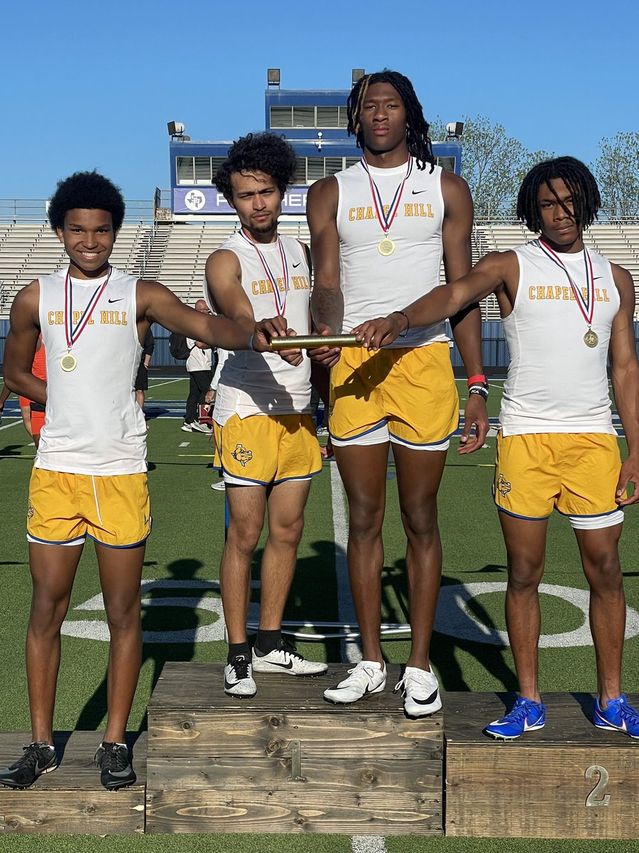 17-18 4A Area Meet: 4x400M Relay Braxton Hobbs Josh Castaneda Maliek Brown Cameron Kelley 1st place & Regional Qualifiers