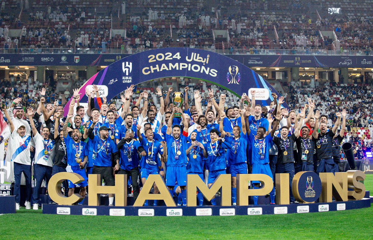 #الهلال بطل #كأس_الدرعية_للسوبر_السعودي تغطية مصوره للنهائي وتتويج #الزعيم بالبطولة 67 💙📸 drive.google.com/drive/folders/…