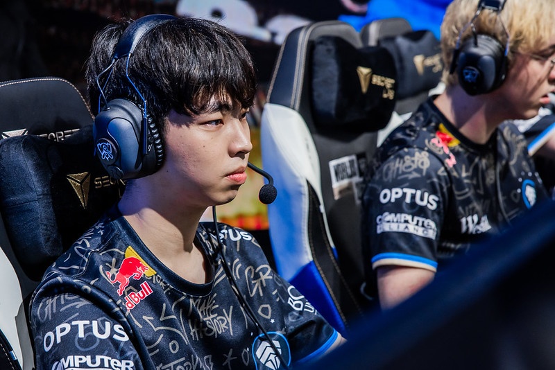 [LLA SOURCES] Jungler Mir 🇰🇷 has reached a verbal agreement with Six Karma 🇲🇽 in the LLA. Previously known as Arthur or Miru, the player is known for his time on HLE or TL Academy. Report by @LEC_Wooloo