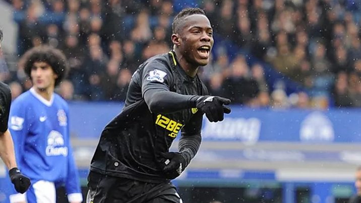 premlgeplayers's tweet photo. 2580. Maynor FIGUEROA

Defender - 02.05.83 - HON (181/5)

Prem Debut:
05/04/2008 (WIGAN ATHLETIC vs. Birmingham City, W 2-0 - sub 90 mins)

Prem Clubs:
Wigan Athletic (08-13), Hull City (13-15)

Prem Apps: 214
Prem Goals: 4 https://t.co/P9sOmvhJYL