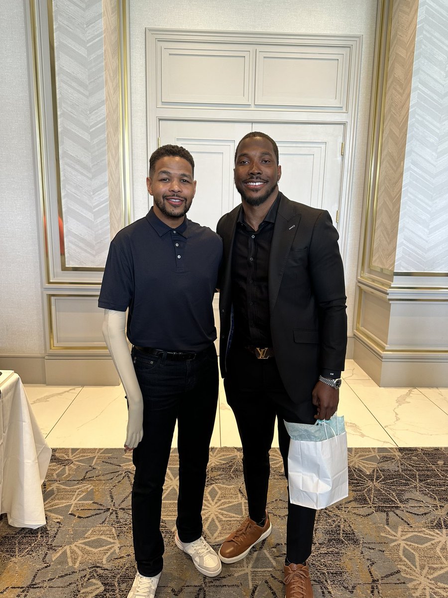 Yesterday I finally got to hear his story in person. A story that has inspired me throughout my career and my transition from a college/professional athlete. Thank you for being a vessel and stepping into your purpose @inkyjohnson!