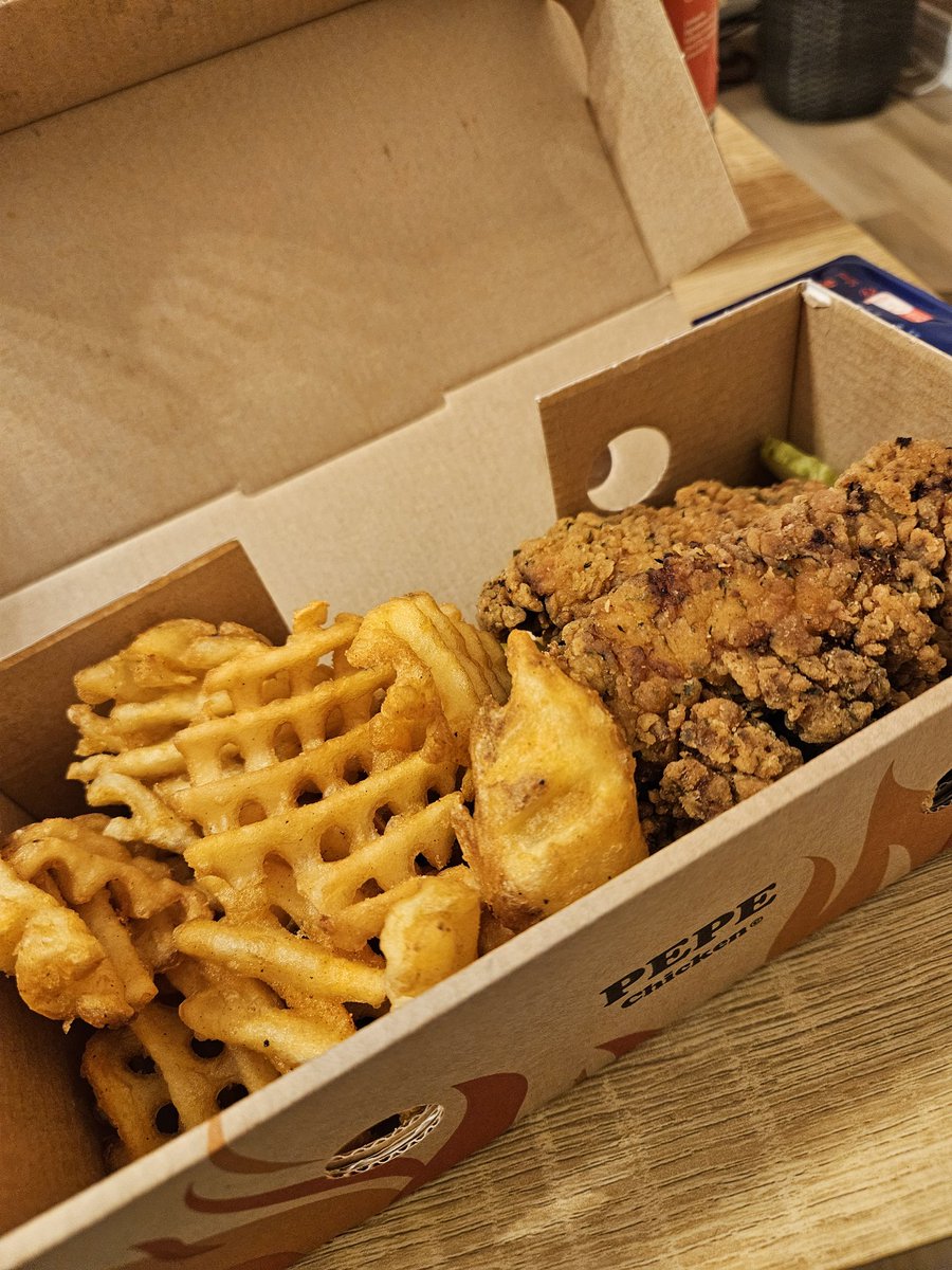 KaegarV2's tweet image. Hier soir je goûtais Pepe Chicken pour la première fois

Je ferais une update de mes chiottes demain aprem.