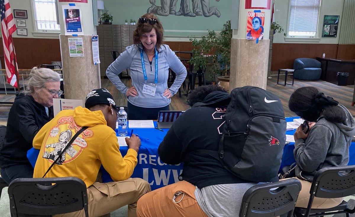 League members Susan Touchon and Mary Patterson help Lift for Life students register to vote this week. In Missouri, you can register at age 17-1/2 to be able to vote after you turn 18. #VOTE